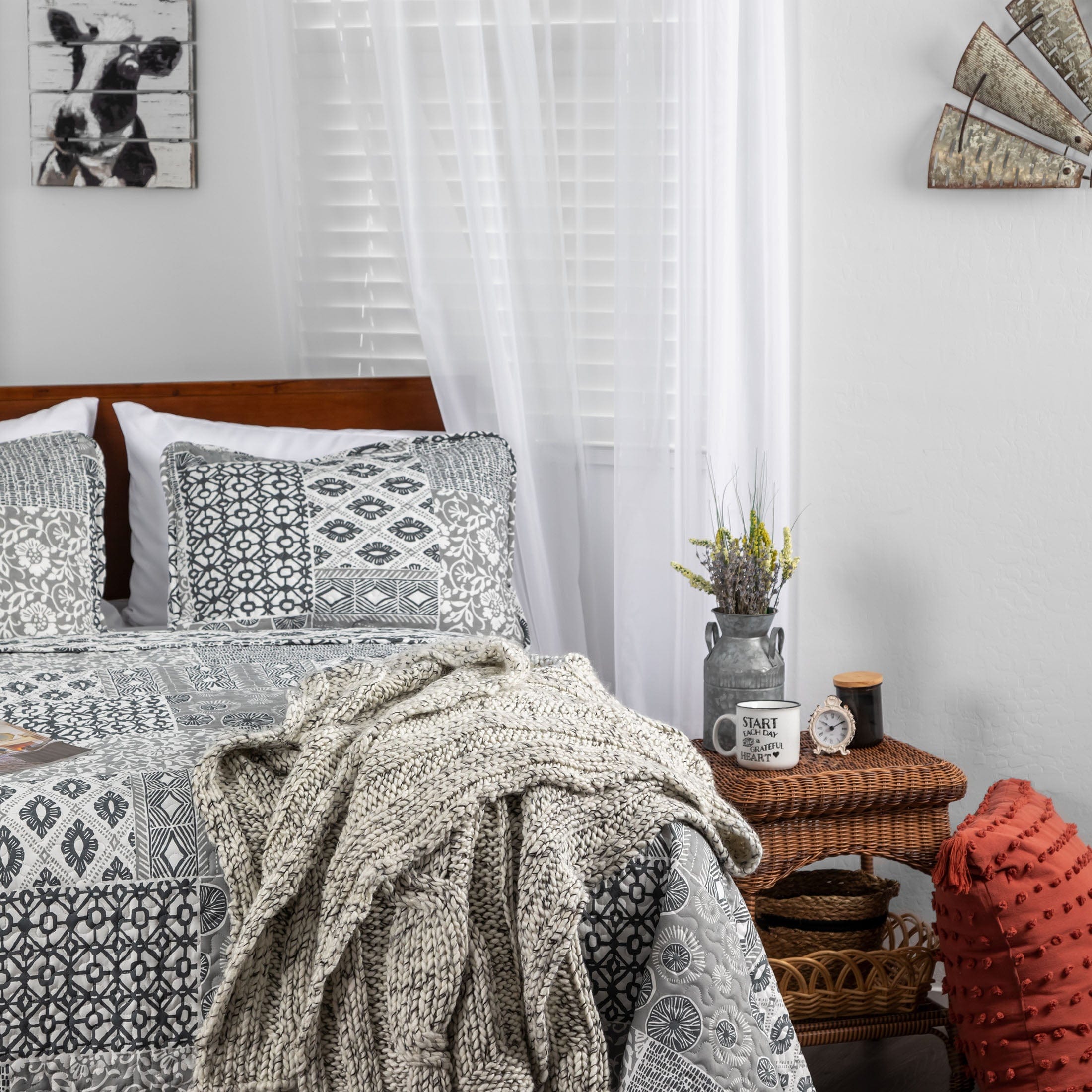 Global Patchwork Quilt Set
