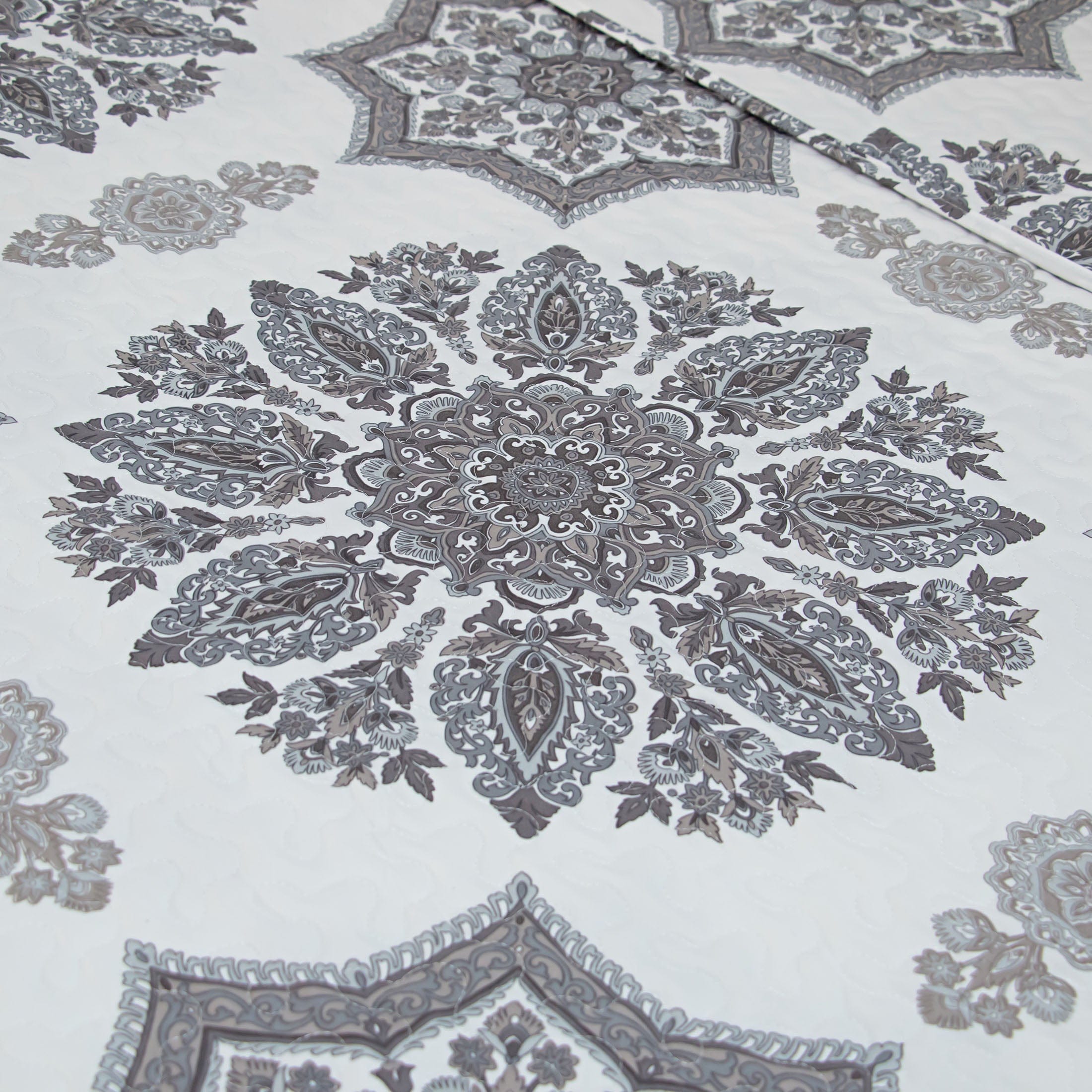 Infinity Quilt Set