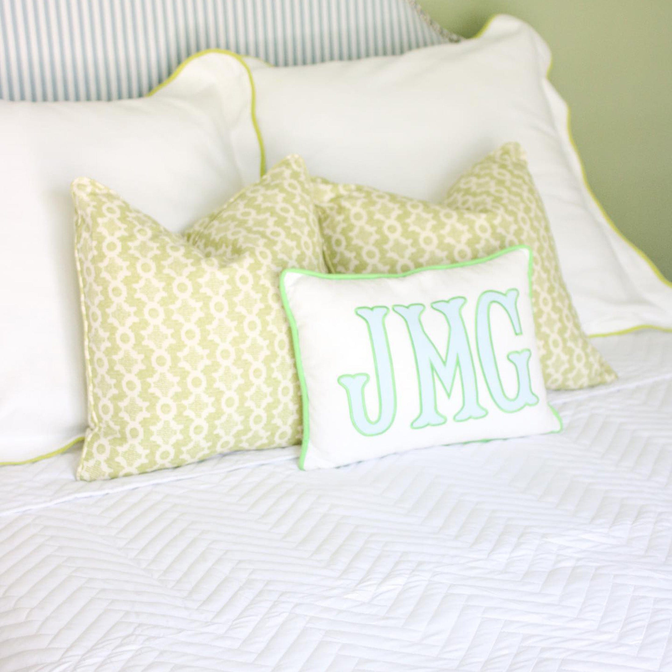 Chevron Oversized Quilt Set