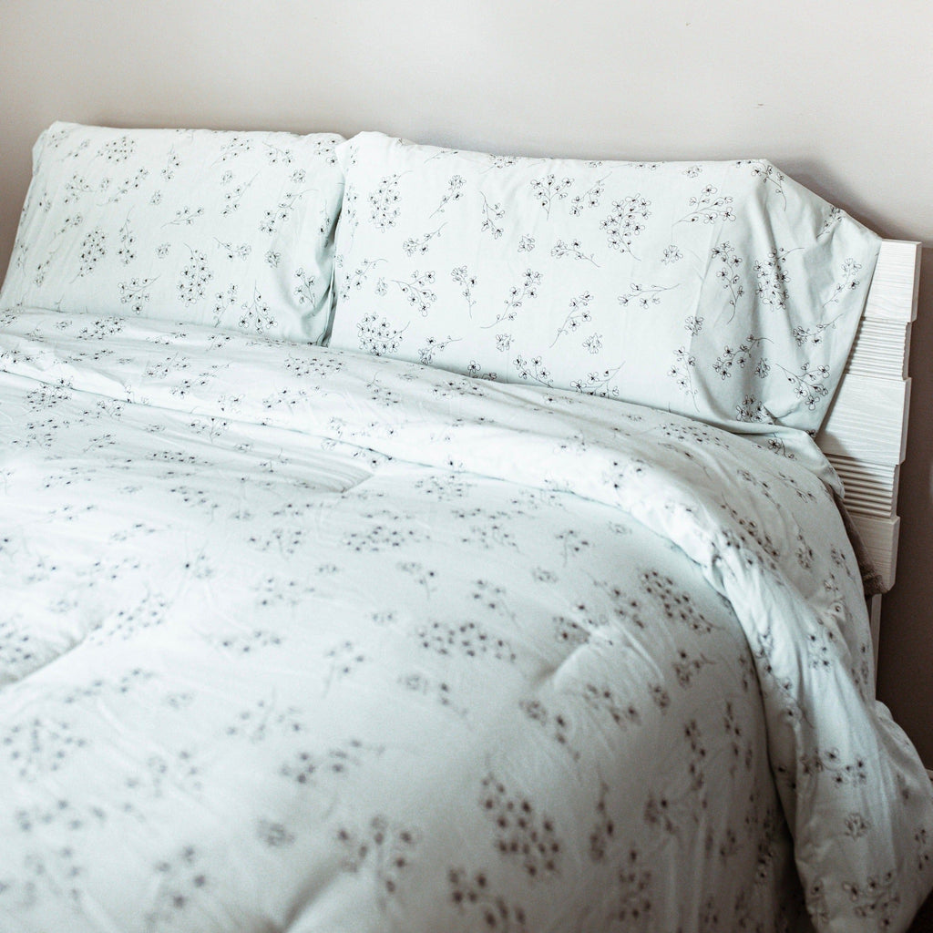 Sweet Florals Reversible Duvet Cover Set
