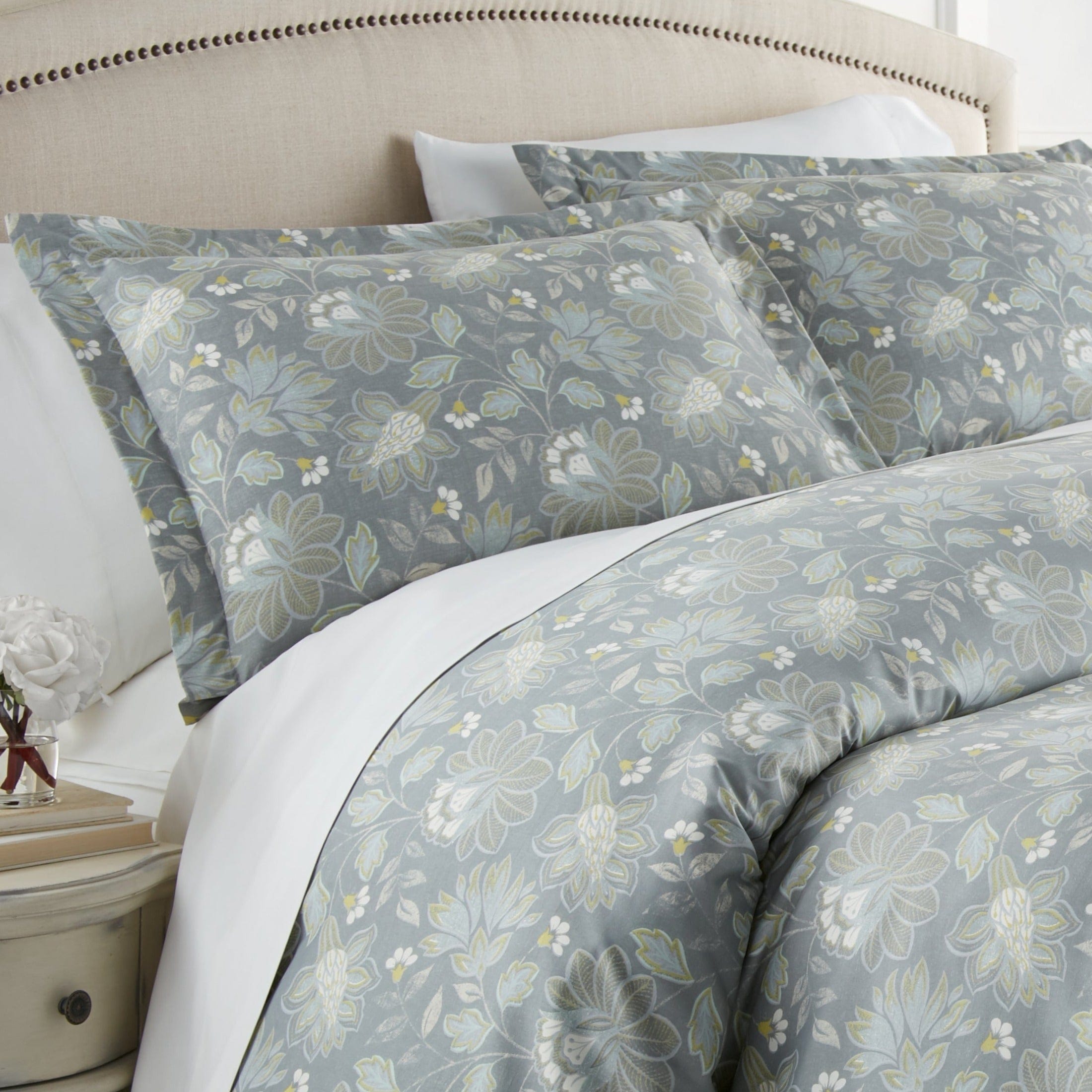 Infinite Blossom Duvet Cover Set