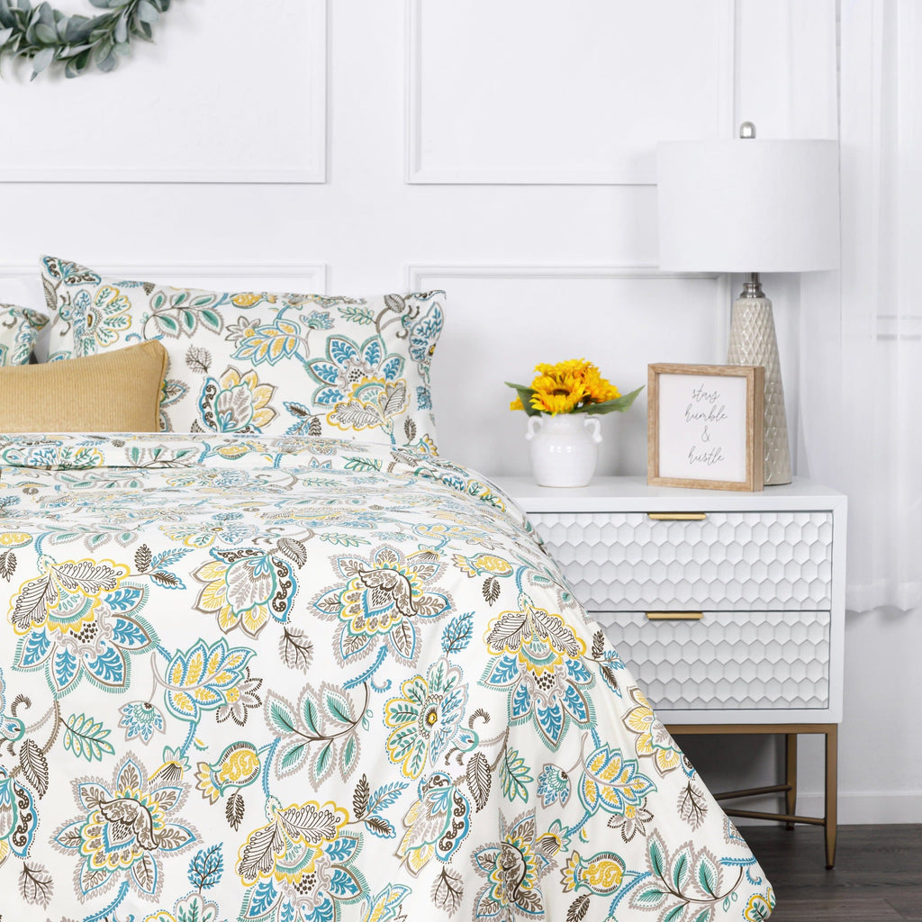 Wanderlust Comforter Set