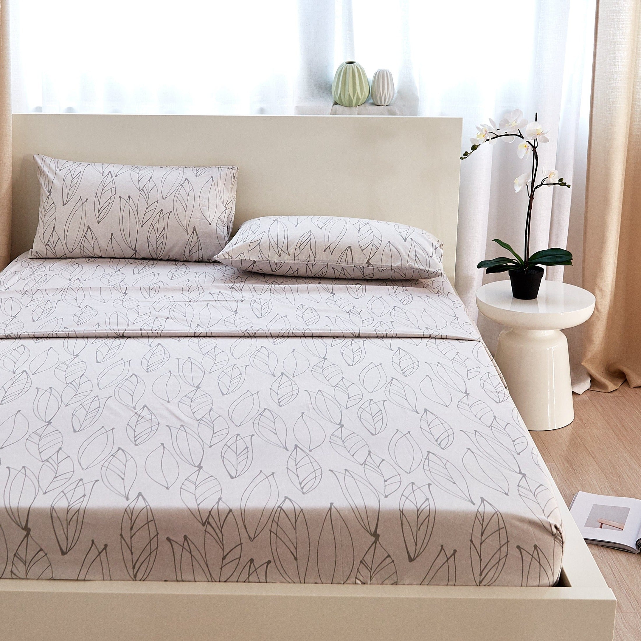 Modern Foliage Sheet Set
