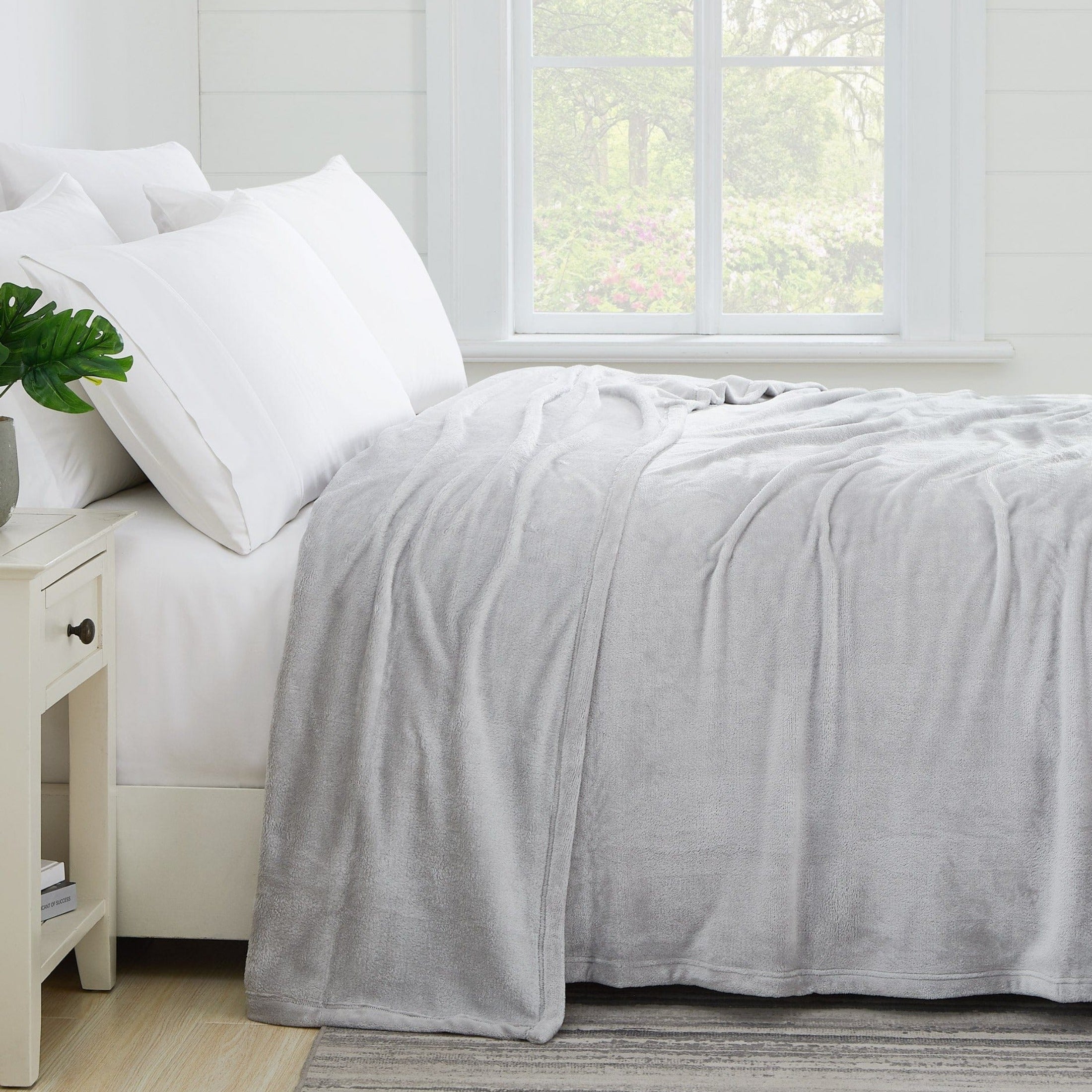 Side View of Microfleece Oversized Blankets and Throws in Sand#color_microfleece-grey