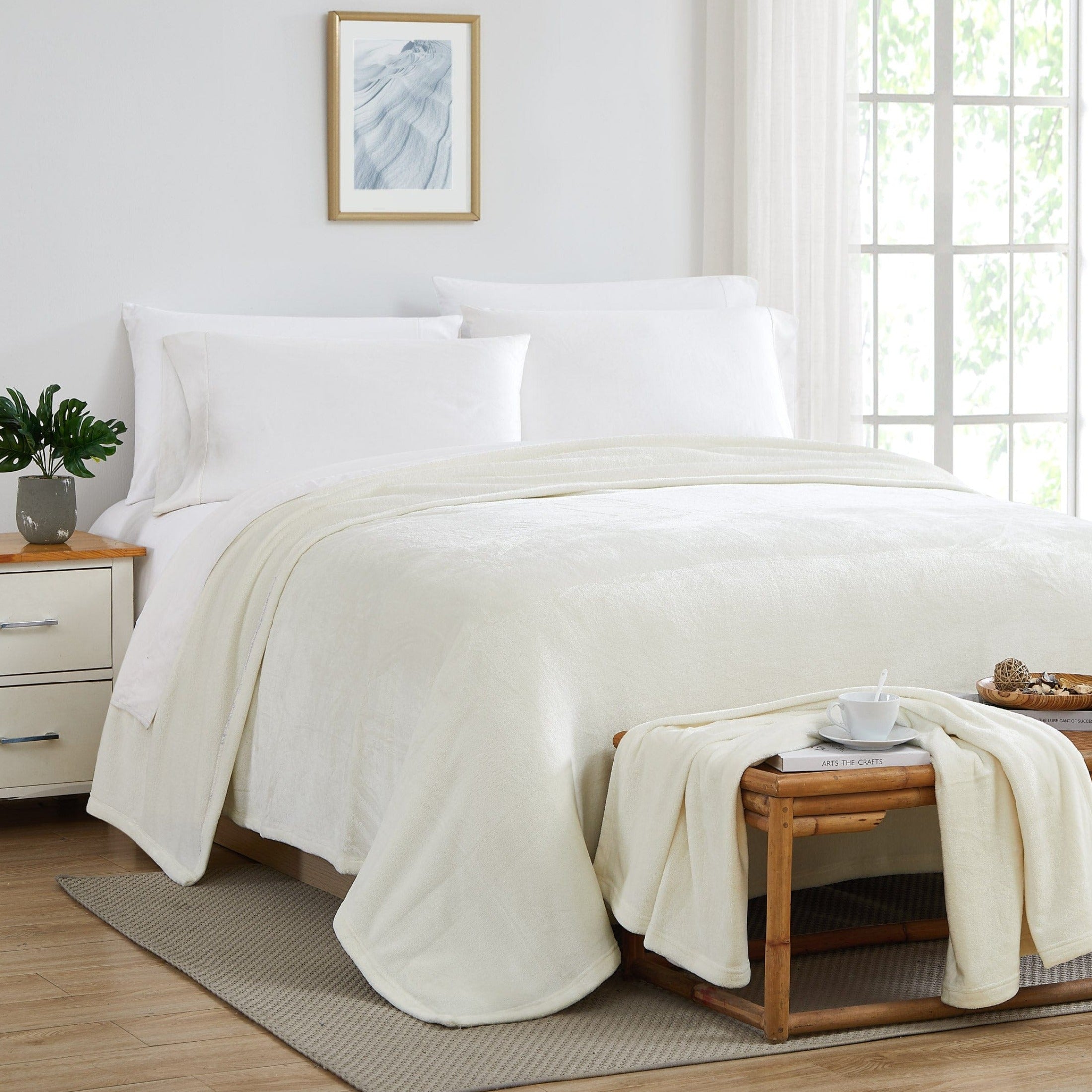 Front View of Microfleece Oversized Blankets and Throws in Cream#color_microfleece-cream