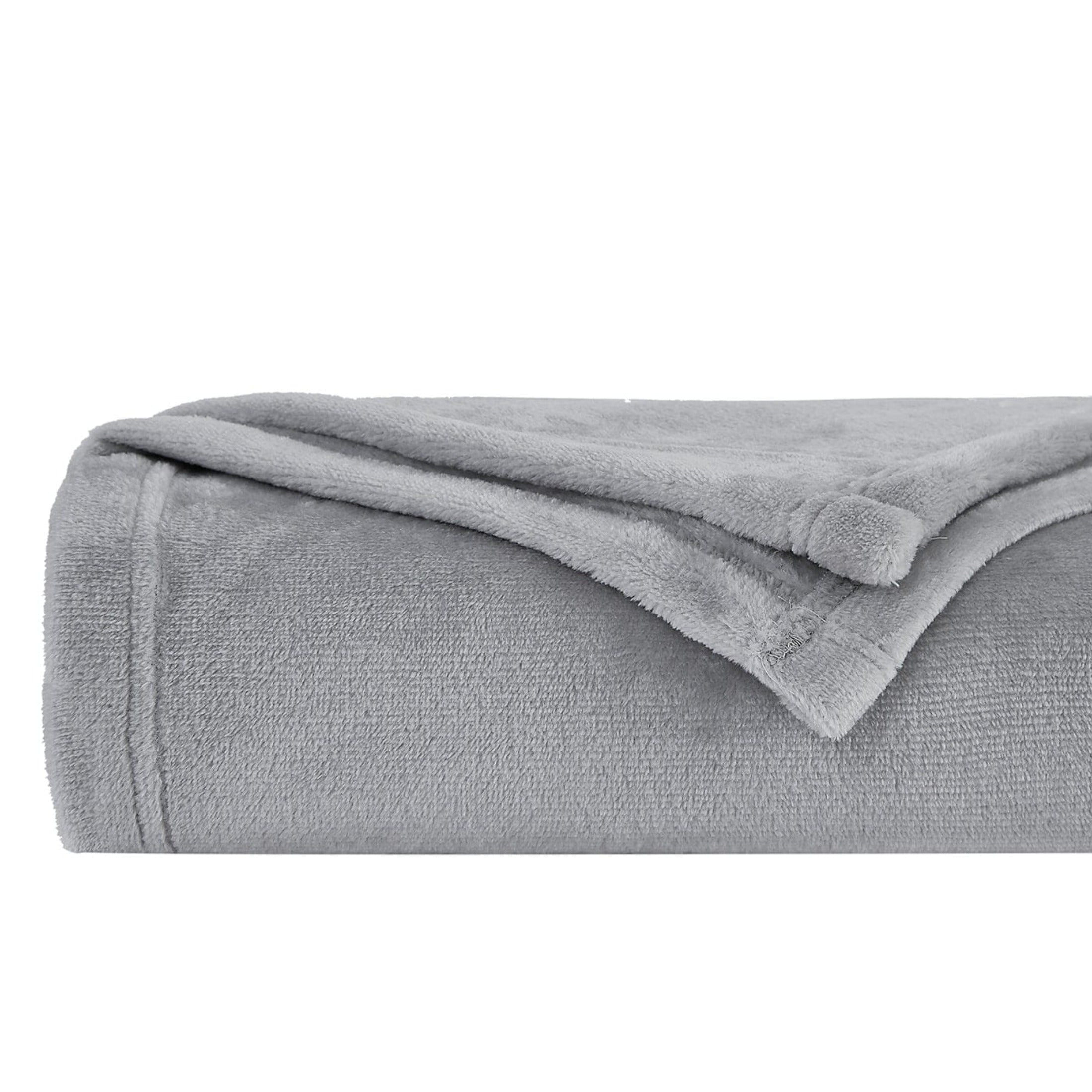 Microfleece Oversized Blankets and Throws