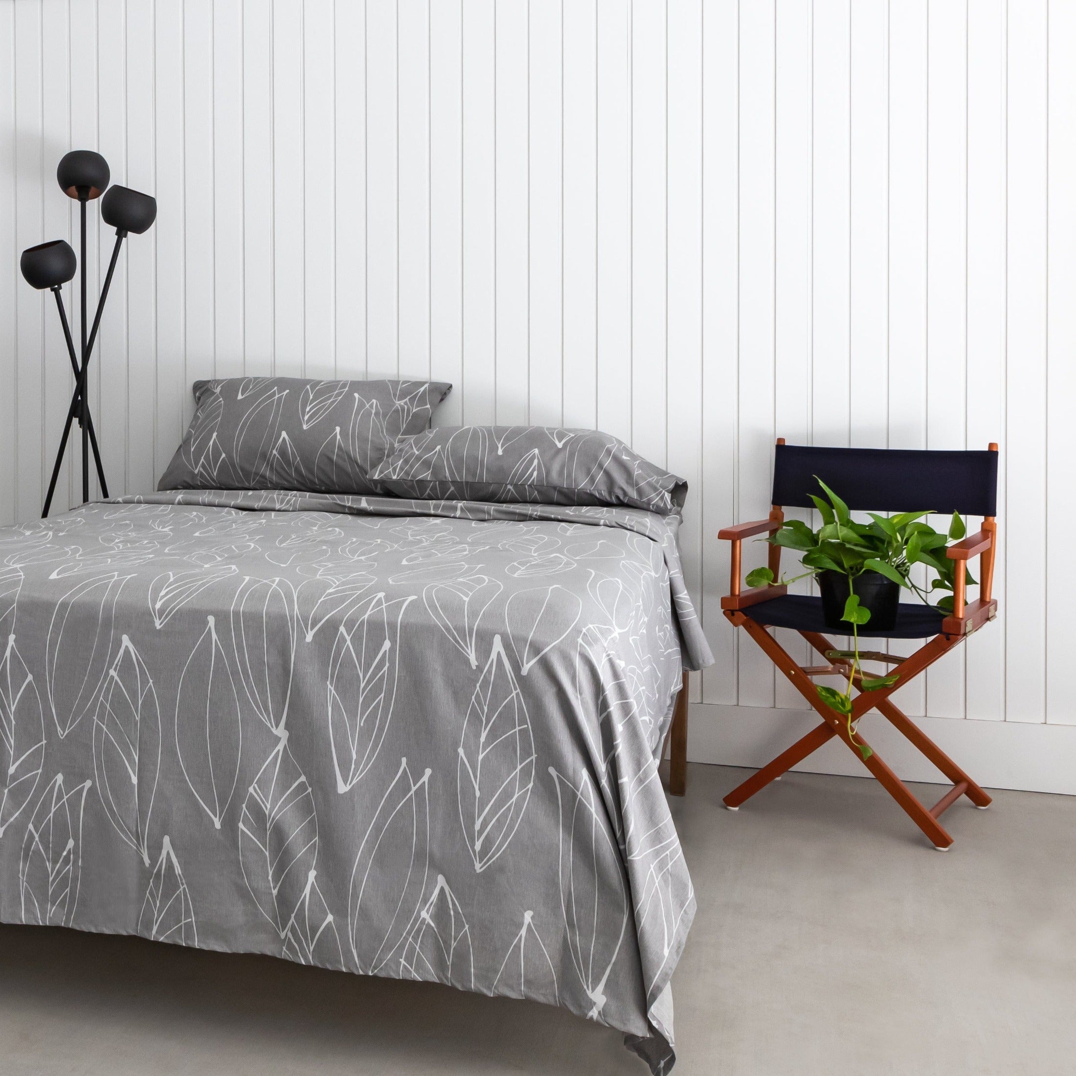 Modern Foliage Sheet Set