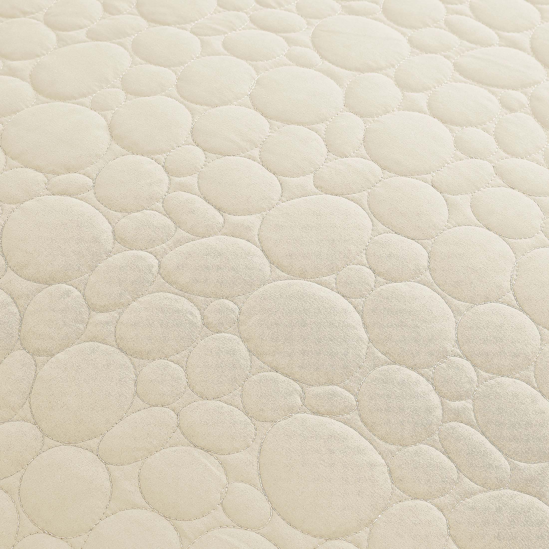 Pebbles Oversized Quilt Set