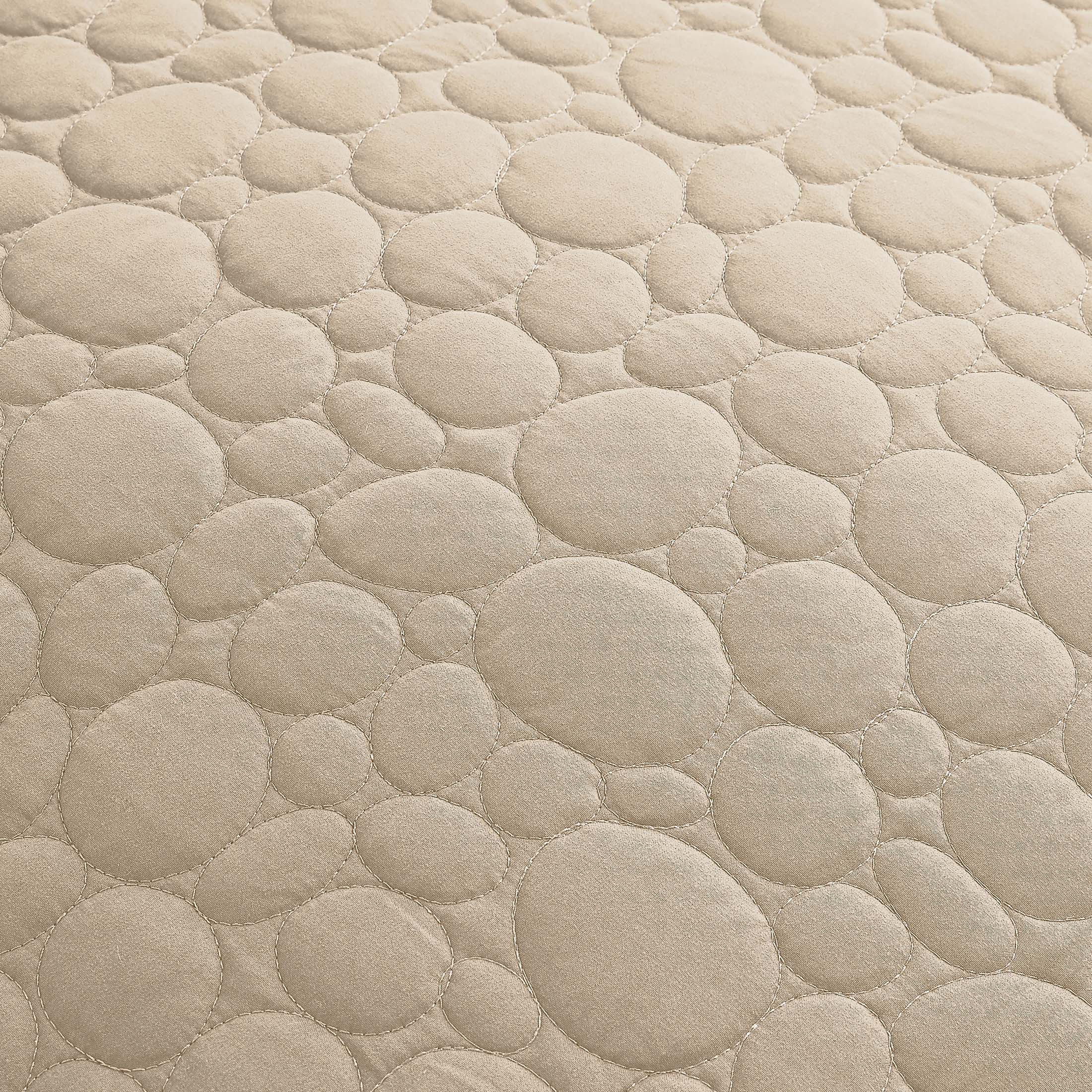 Pebbles Oversized Quilt Set