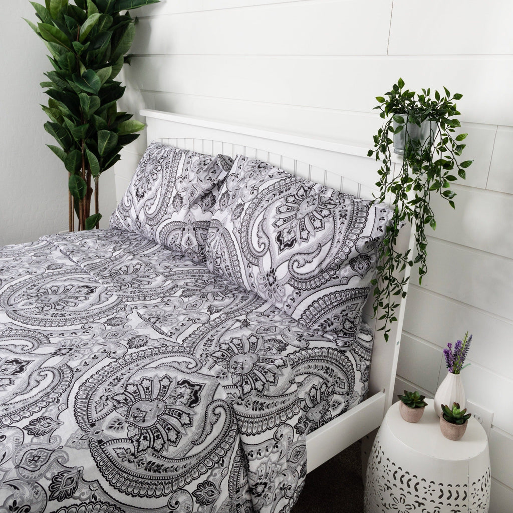 Pure Melody Pillow Cases