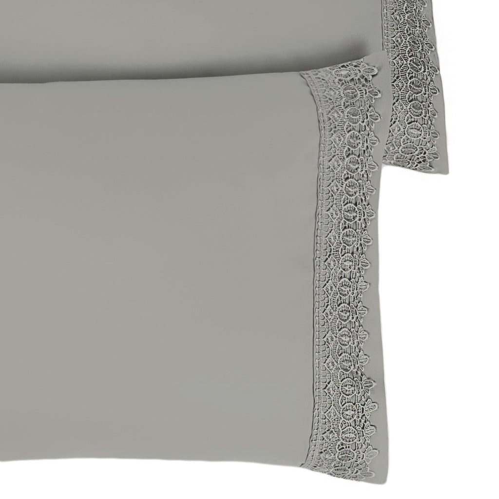 Vilano Lace Hem Pillow Cases
