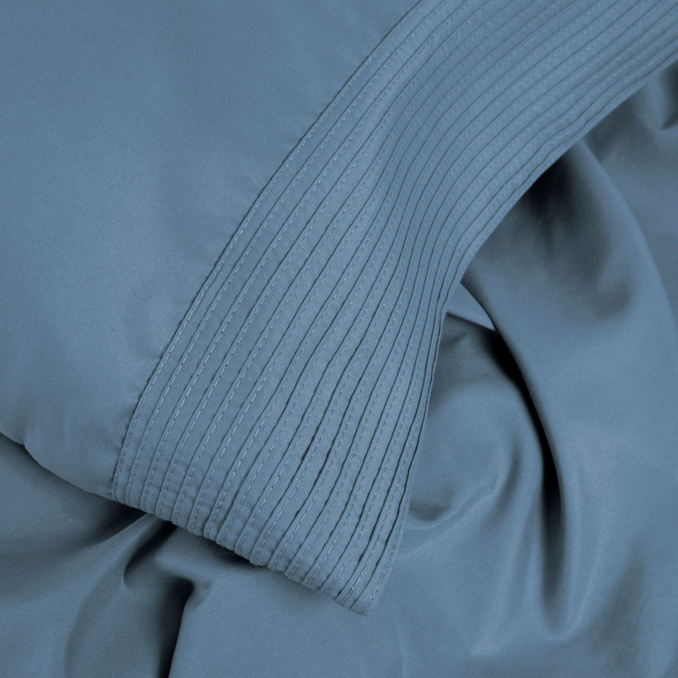 Vilano Extra Deep Pocket Pleated Sheet Set