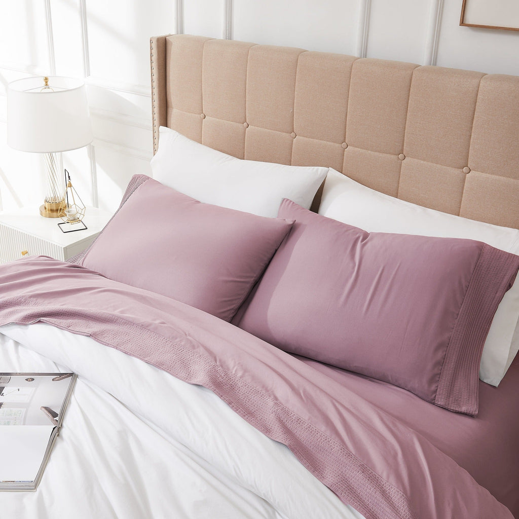 Vilano Extra Deep Pocket Pleated Sheet Set