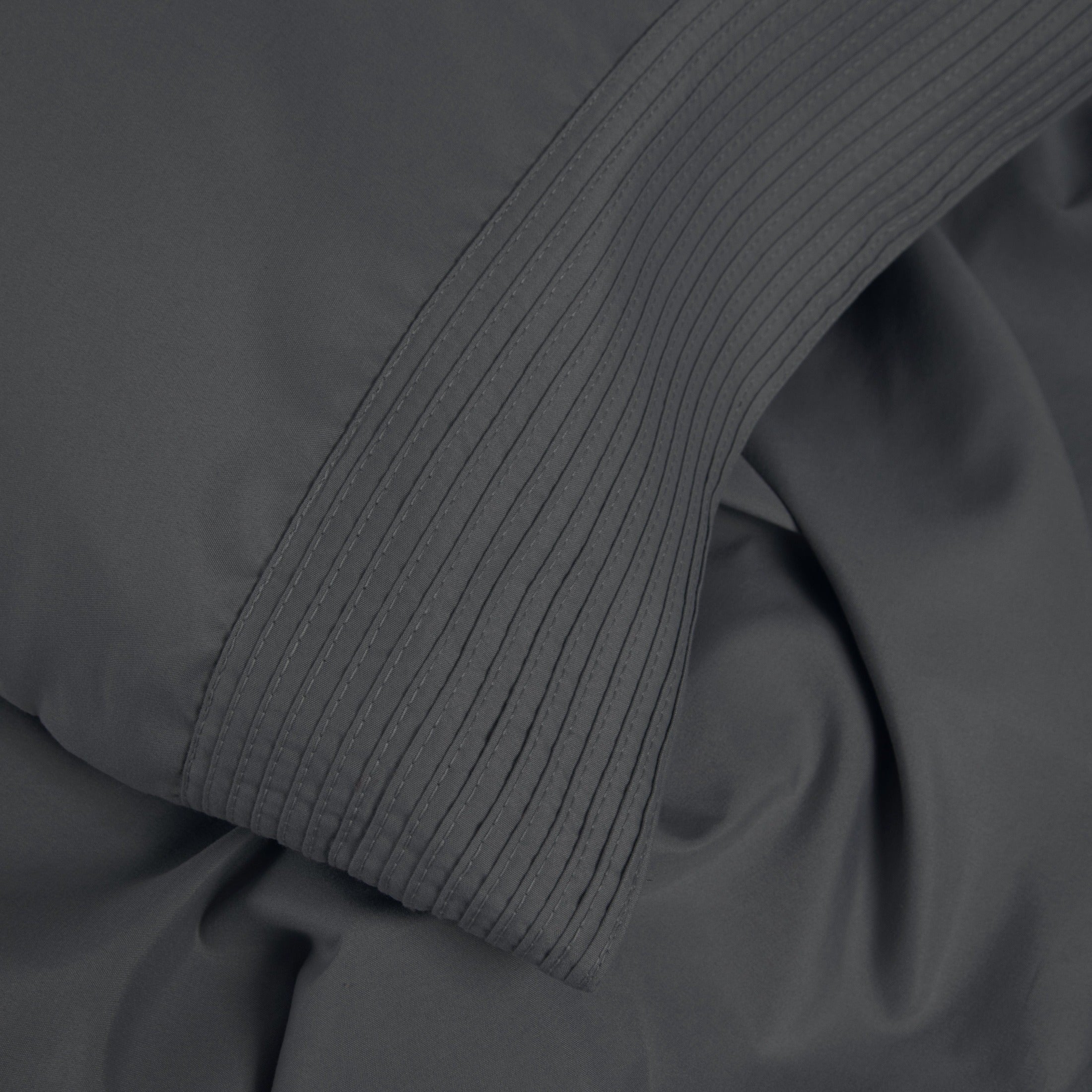 Vilano Extra Deep Pocket Pleated Sheet Set