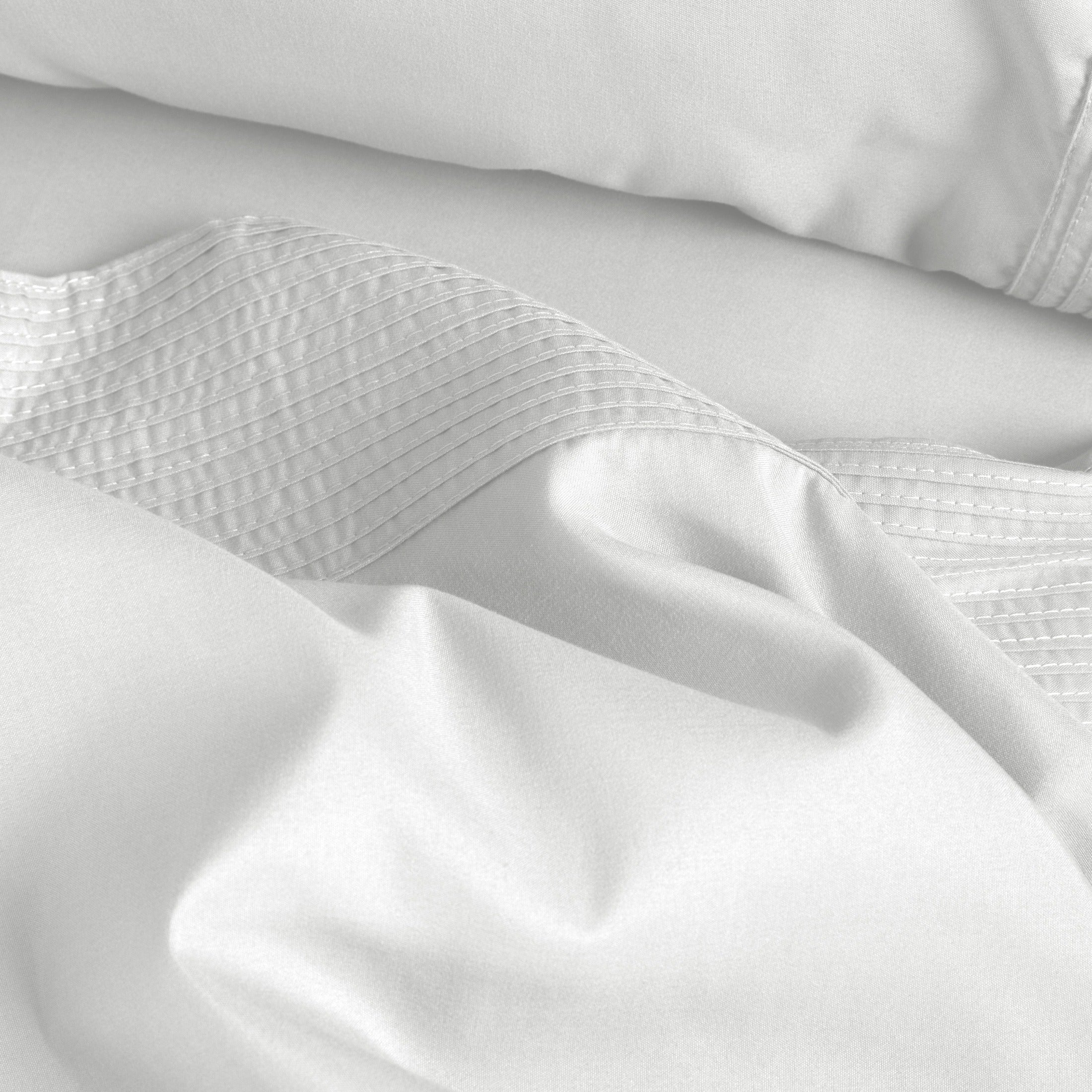 Vilano Extra Deep Pocket Pleated Sheet Set