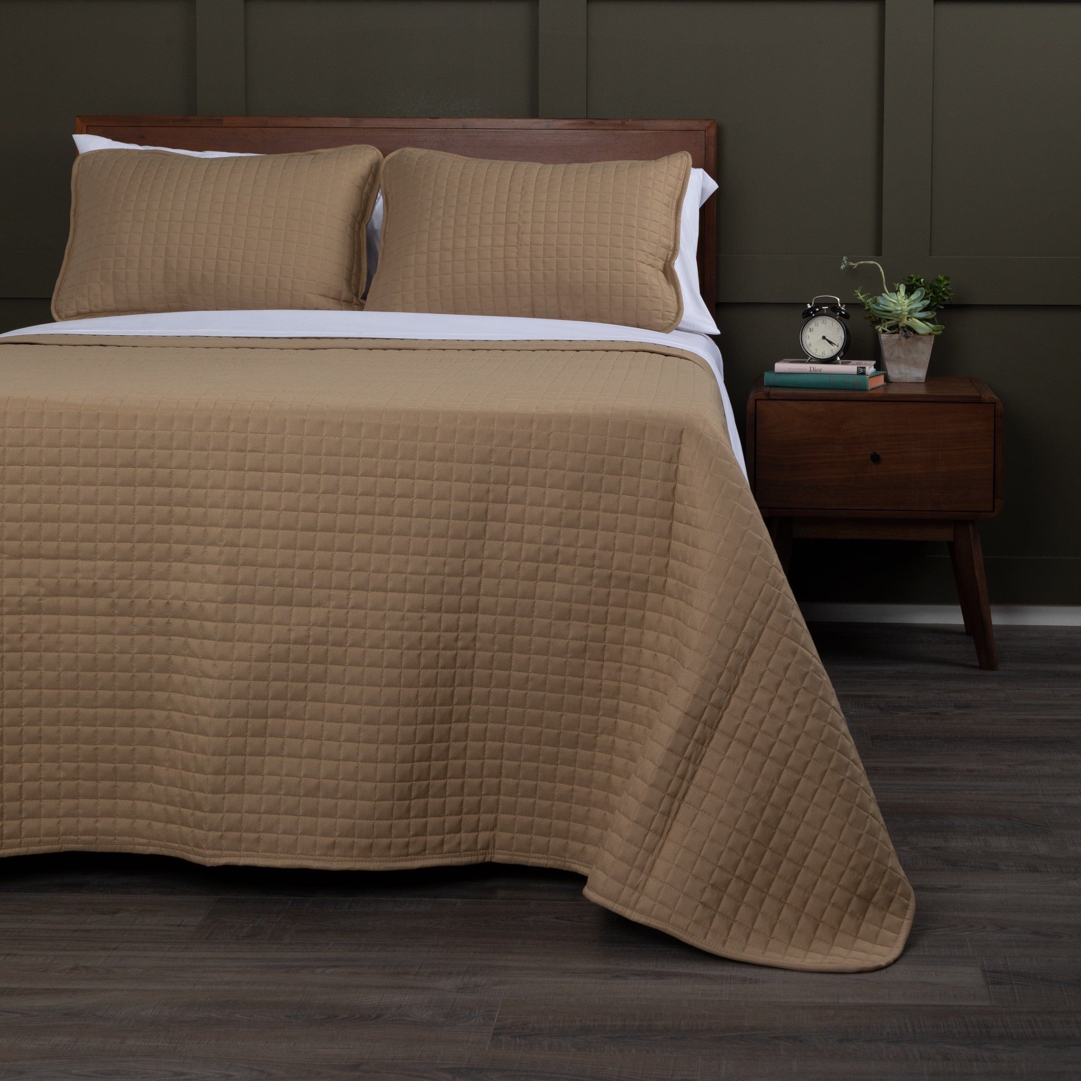 Vilano Oversized Quilt Set