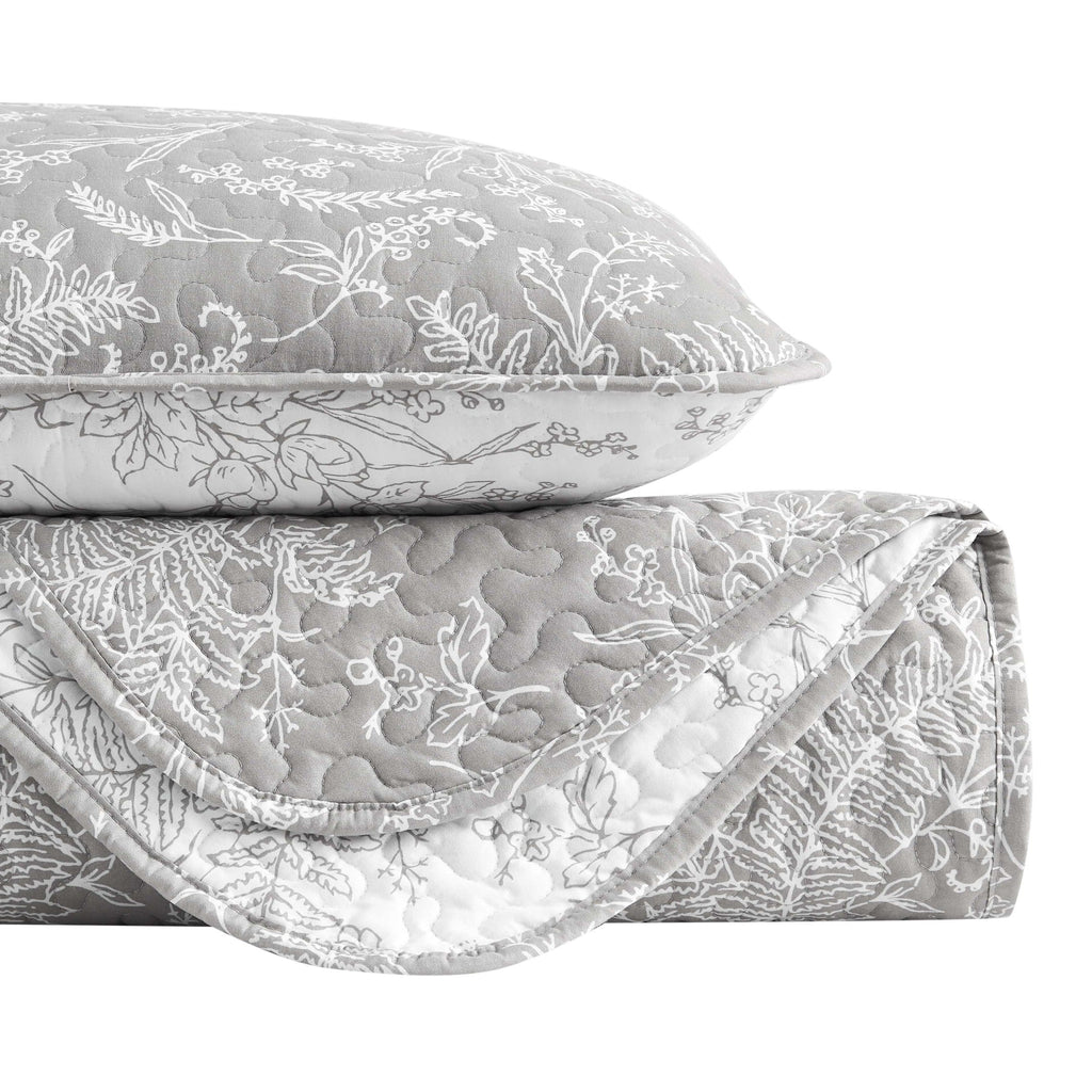 Winter Brush Reversible Quilt Set