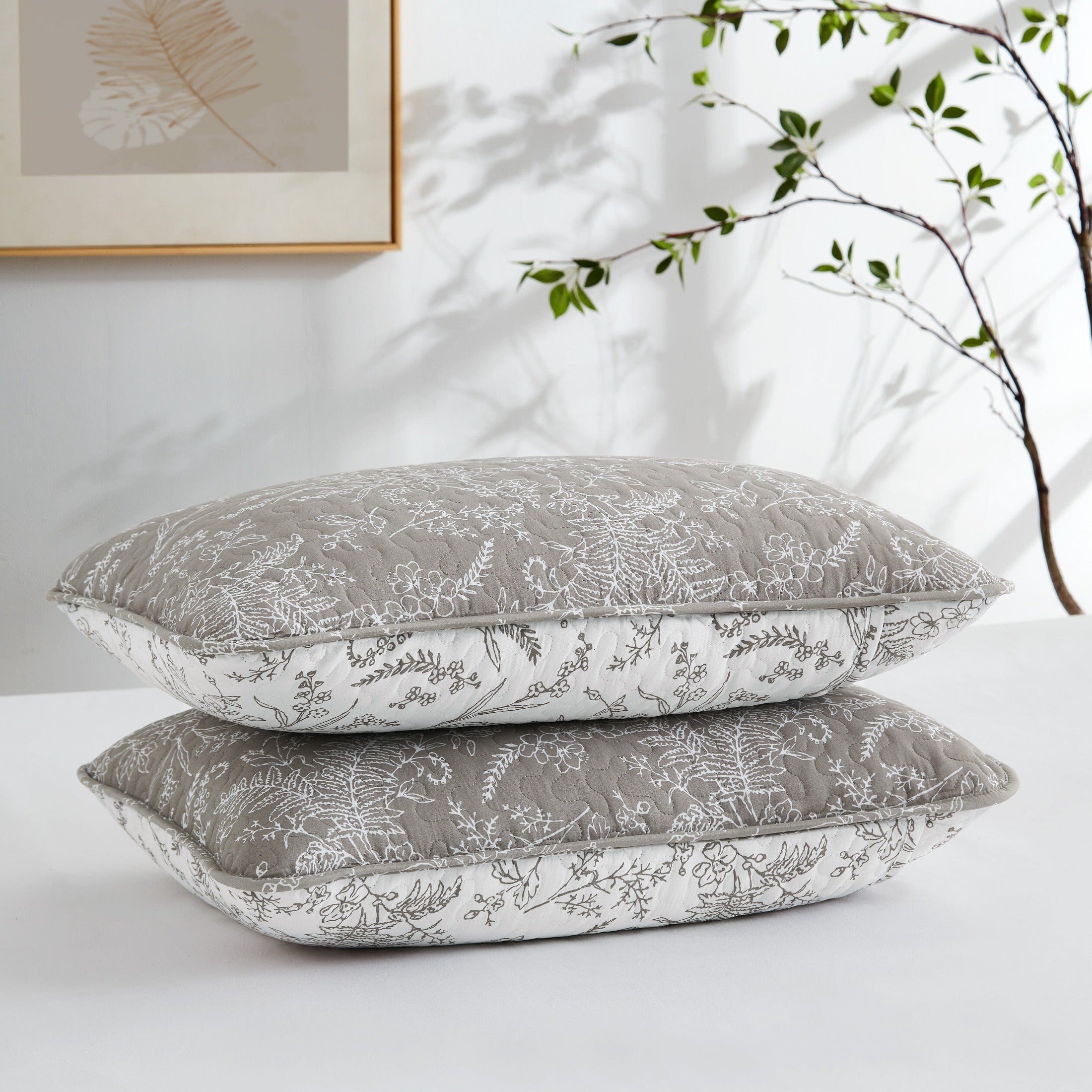 Winter Brush Reversible Quilt Set